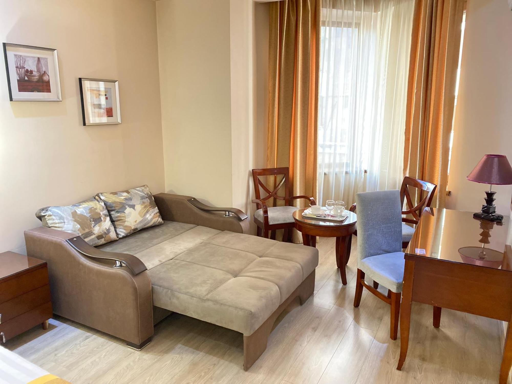 Damus Apartment Yerevan Bagian luar foto